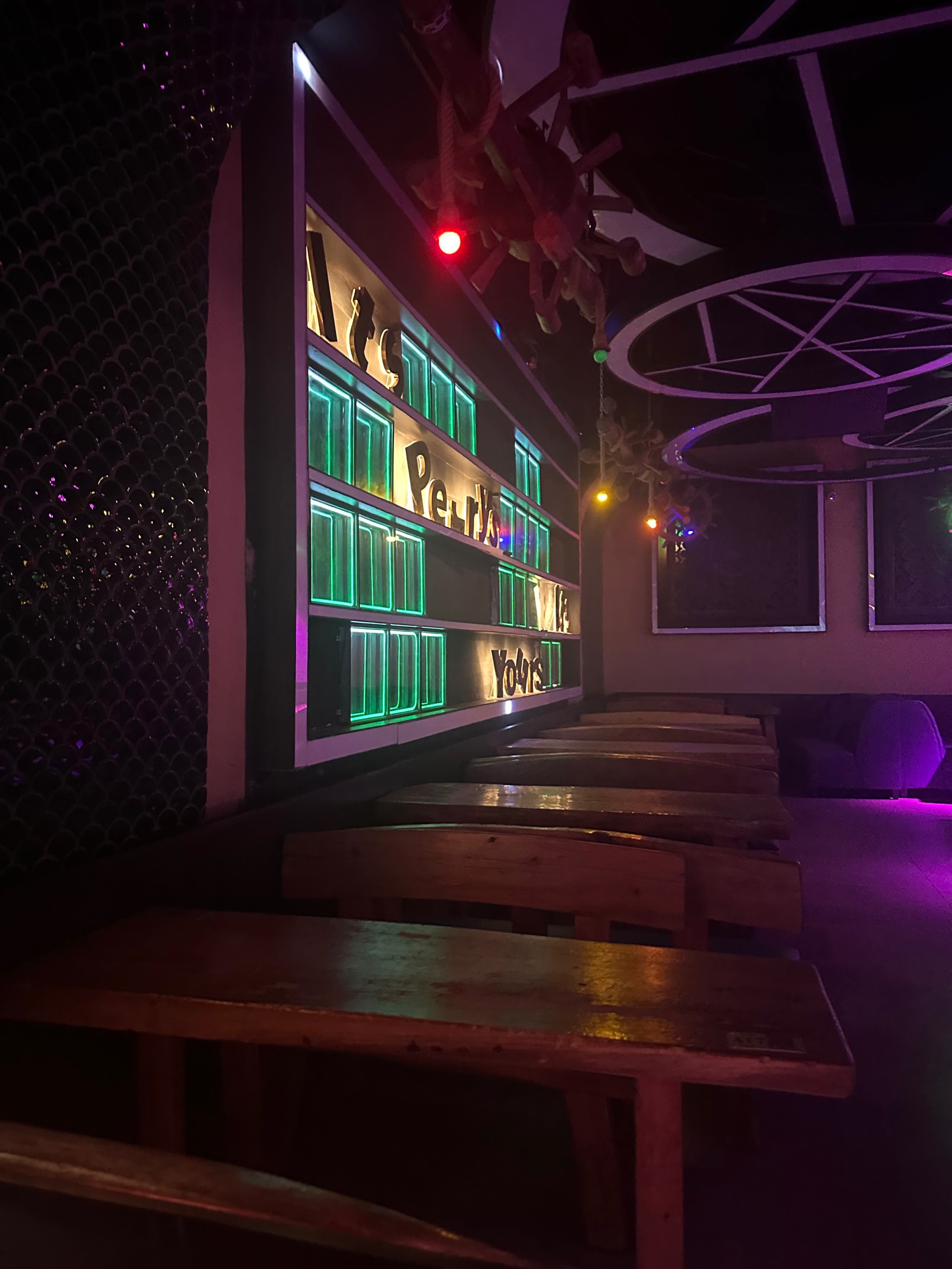 重庆商务ktv首选高端商务ktv体验-长寿区ktv预定